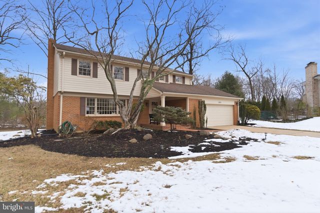 3301 GOLDSBORO CT, Falls Church, VA 22042