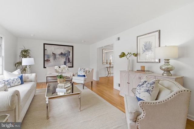 3301 GOLDSBORO CT, Falls Church, VA 22042