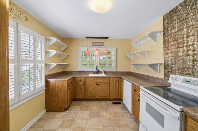 3317 Parker Lane, Chattanooga, TN 37419