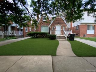 8080 Cloverlawn Street, Detroit, MI 48204