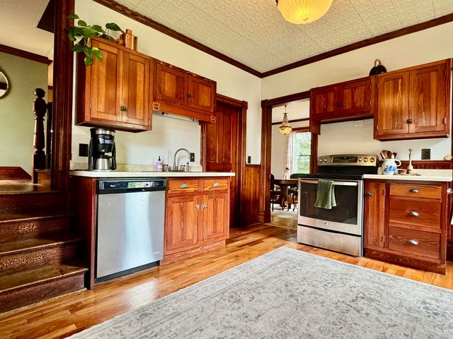 624 Lake Avenue, Hancock, MI 49930