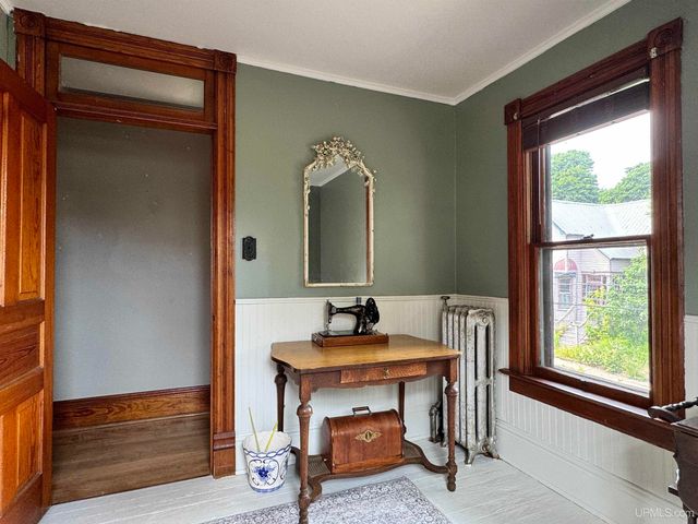 624 Lake Avenue, Hancock, MI 49930