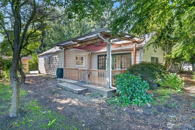 17662 Dunbar Road, Mount Vernon, WA 98273
