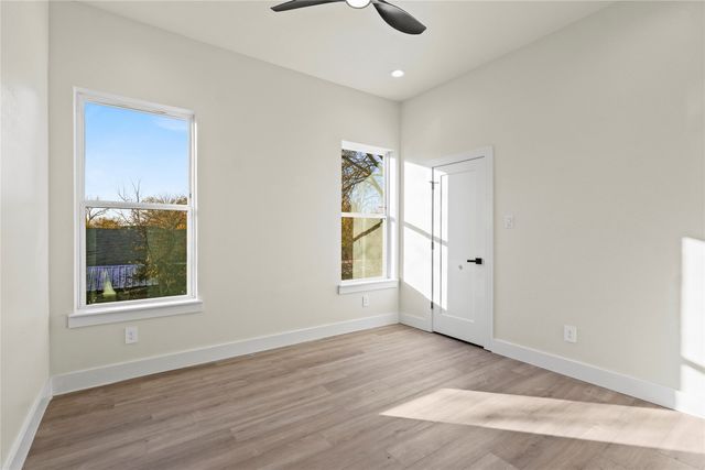 2825 Dorris Street, Dallas, TX 75215