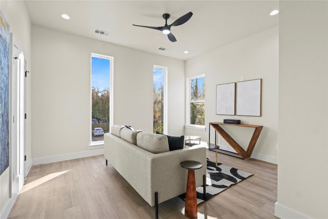 2825 Dorris Street, Dallas, TX 75215