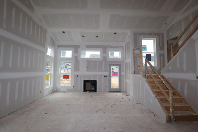 284 Olympic Loop, Commercial Point, OH 43116