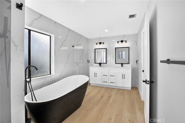 17350 E Temple Avenue 157, La Puente, CA 91744