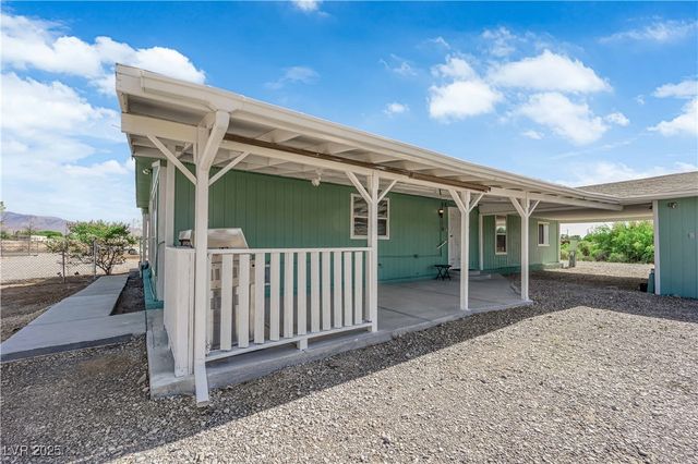 5550 Vicki Ann Road, Pahrump, NV 89048