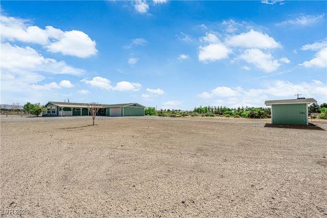 5550 Vicki Ann Road, Pahrump, NV 89048