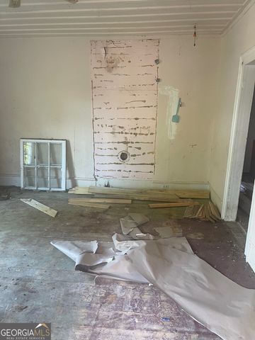 22 River Street SW, Cave Spring, GA 30124