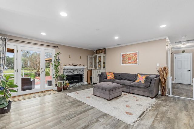 17188 Von Sosten Rd, Tracy, CA 95304