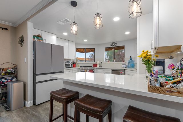 17188 Von Sosten Rd, Tracy, CA 95304