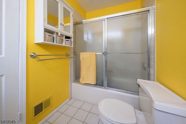 19 Washington Ave H, North Plainfield Boro, NJ 07060