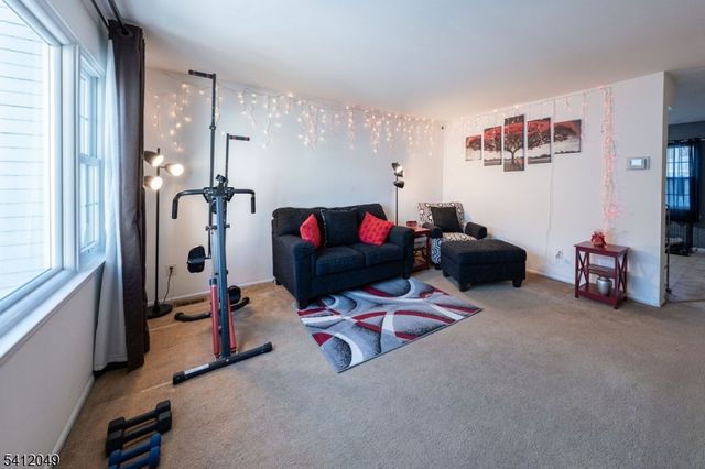 19 Washington Ave H, North Plainfield Boro, NJ 07060