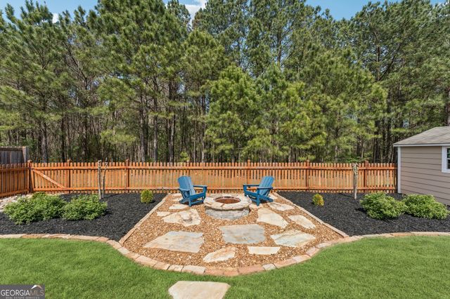 116 Thomaston Street, Newnan, GA 30263