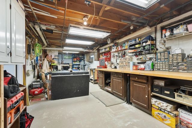 213 Mason Rd, Townsend, MA 01474