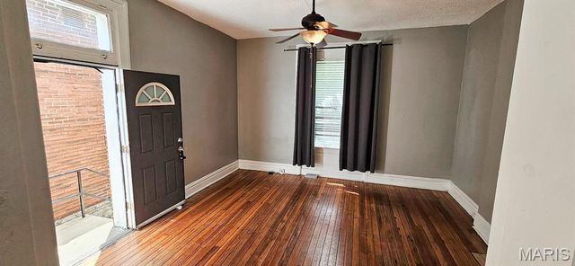 3328 Minnesota Avenue, St Louis, MO 63118