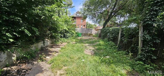 3328 Minnesota Avenue, St Louis, MO 63118