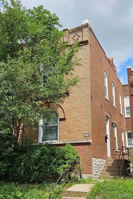 3328 Minnesota Avenue, St Louis, MO 63118