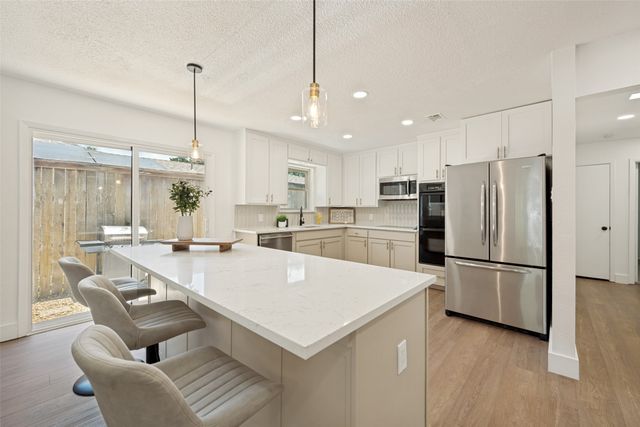 6316 Wallingford Drive, Fort Worth, TX 76133