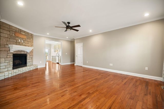 130 Cloyd Drive, London, KY 40741