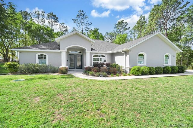 1962 W Mesa Verde Drive, Beverly Hills, FL 34465