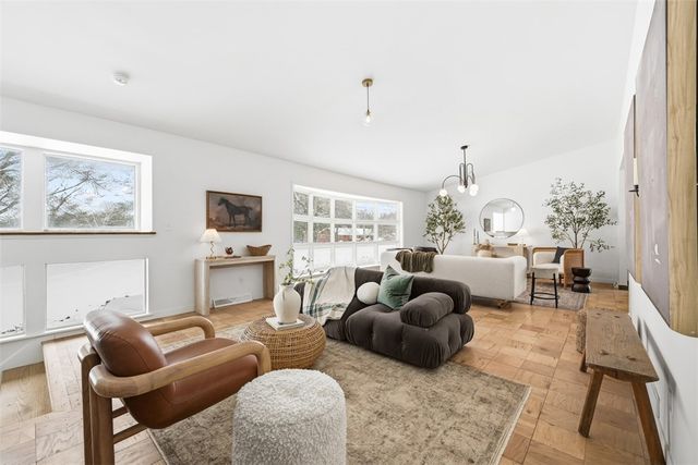 10500 Grubbs Road, Mccandless, PA 15090