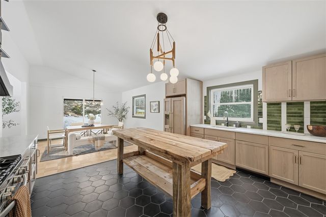 10500 Grubbs Road, Mccandless, PA 15090