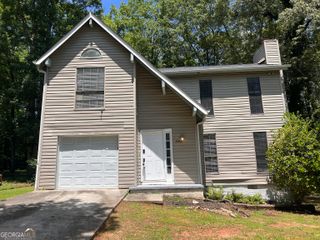 3948 Valley Brook Road, Snellville, GA 30039