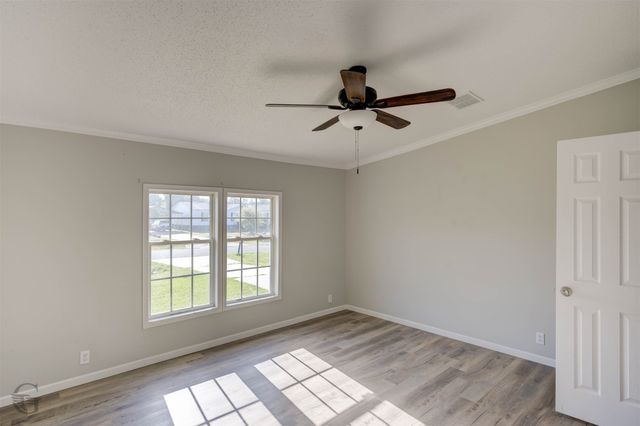 303 Canvas Back Drive, Princeton, LA 71067