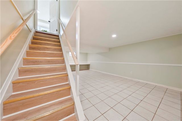 60 Jade Drive, Greece, NY 14626