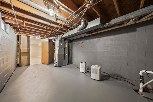 60 Jade Drive, Greece, NY 14626