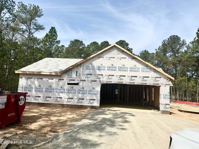 120 Edgewater Drive, West End, NC 27376