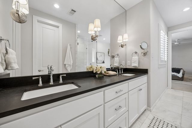 5432 Martel Avenue, Dallas, TX 75206