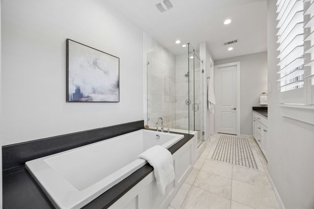 5432 Martel Avenue, Dallas, TX 75206