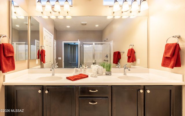 14035 E Stanhope Boulevard, Vail, AZ 85641