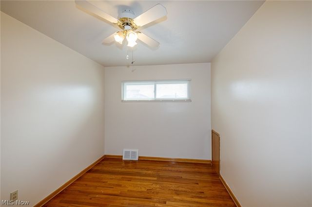 5249 W 150th Street, Brook Park, OH 44142