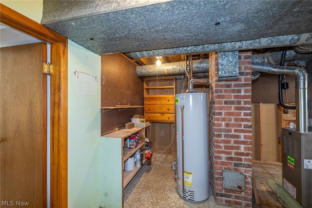 5249 W 150th Street, Brook Park, OH 44142