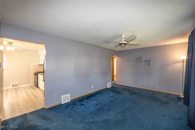 5249 W 150th Street, Brook Park, OH 44142