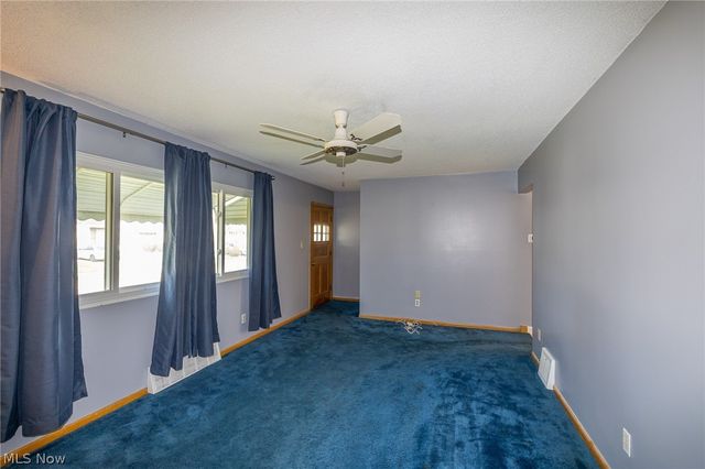 5249 W 150th Street, Brook Park, OH 44142