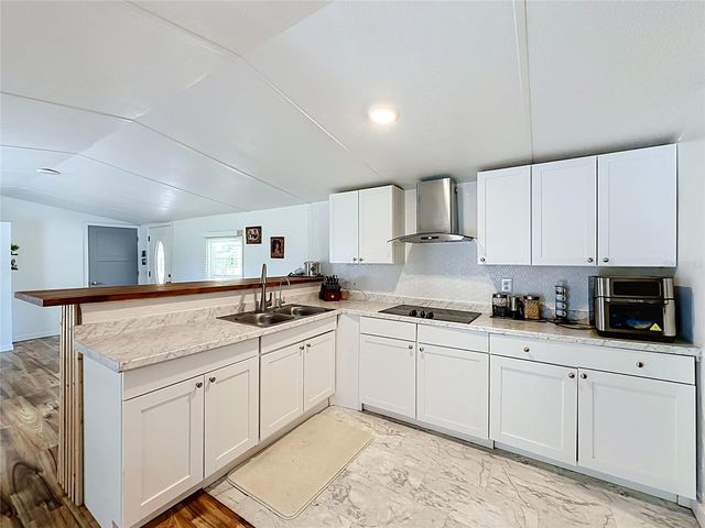 151 LAKE SUSAN ROAD, Hawthorne, FL 32640