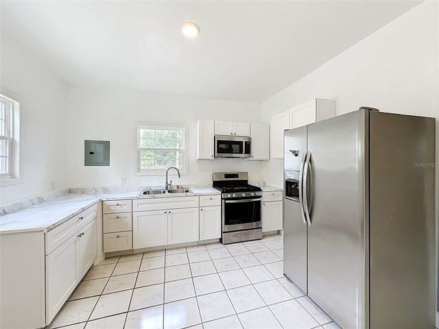151 LAKE SUSAN ROAD, Hawthorne, FL 32640