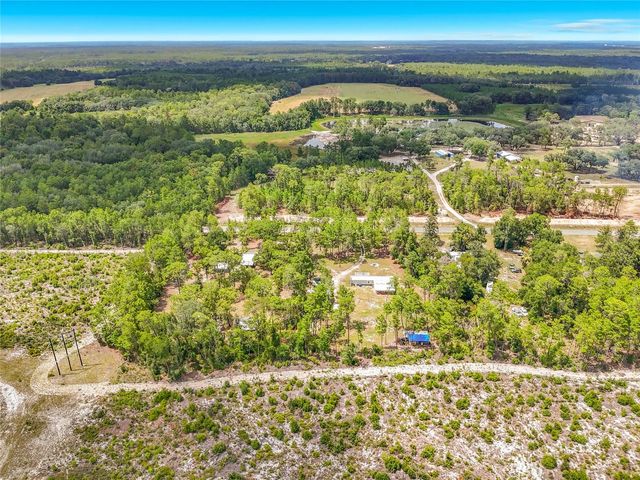 151 LAKE SUSAN ROAD, Hawthorne, FL 32640