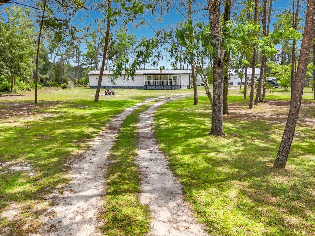151 LAKE SUSAN ROAD, Hawthorne, FL 32640