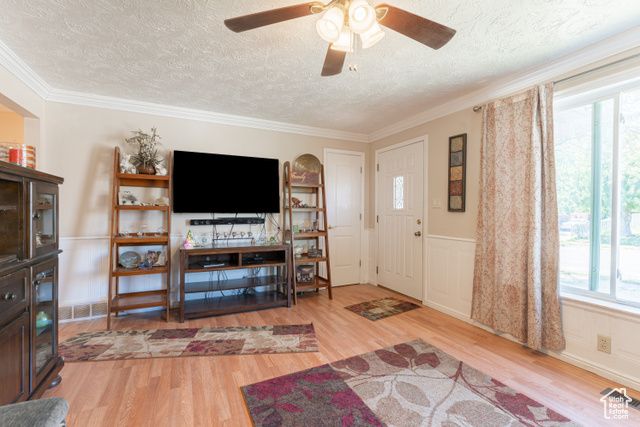 121 W 350 N, Clearfield, UT 84015