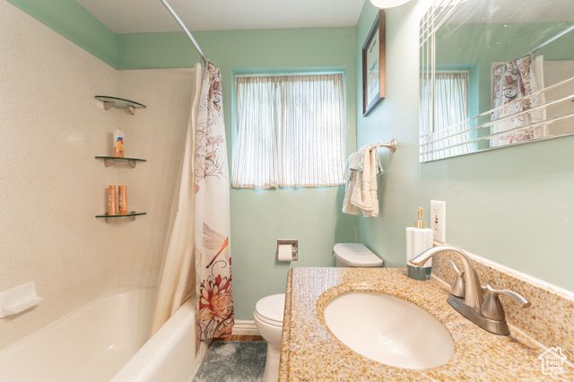 121 W 350 N, Clearfield, UT 84015