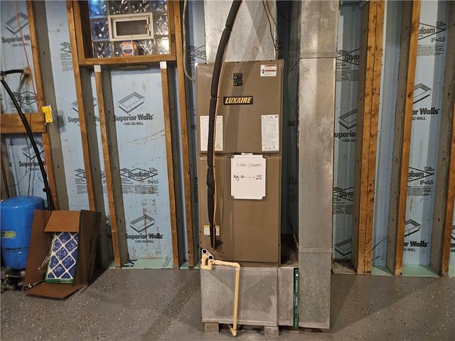 7715 Lamor Road, Jefferson Twp, PA 16137