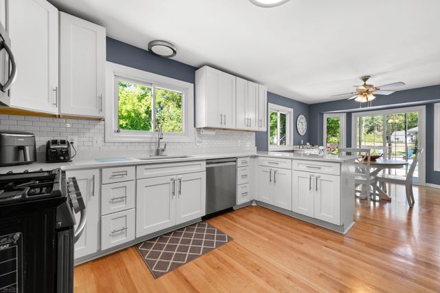 8303 Frederick Drive, Washington, MI 48094