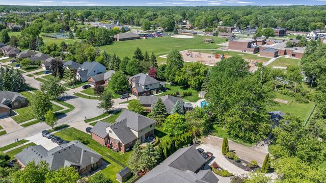 8303 Frederick Drive, Washington, MI 48094