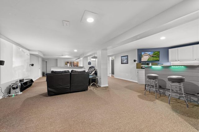 8303 Frederick Drive, Washington, MI 48094